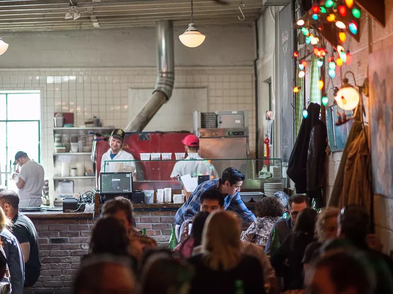 Roberta's Pizza Restaurant